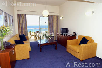 Kouzalis Beach Hotel 7